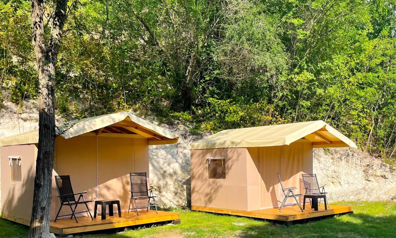 Divoto Glamping Hotell Baltsjik Eksteriør bilde